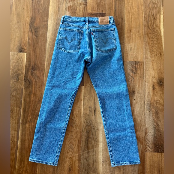 Levi’s Wedgie Straight Sz 26 - Picture 5 of 9